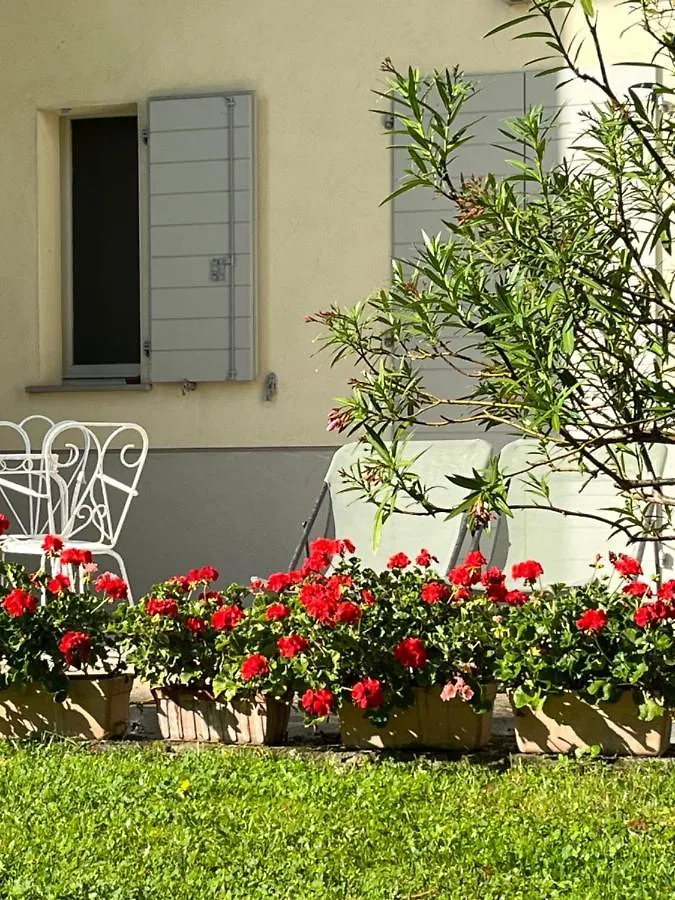 Acero Giallo Bed & Breakfast Parma