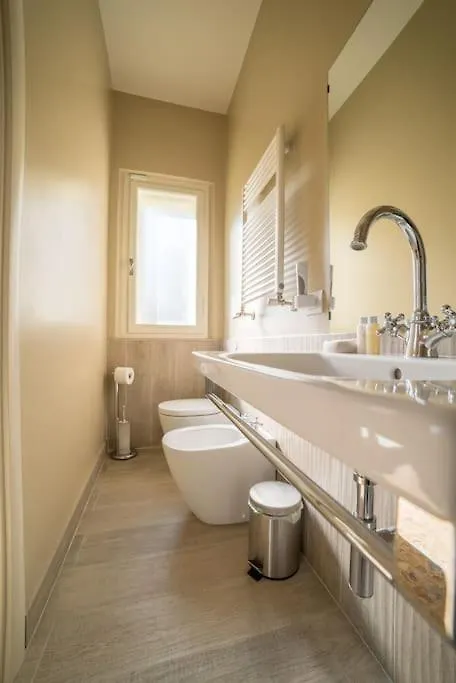 Bed & Breakfast Acero Giallo Parma
